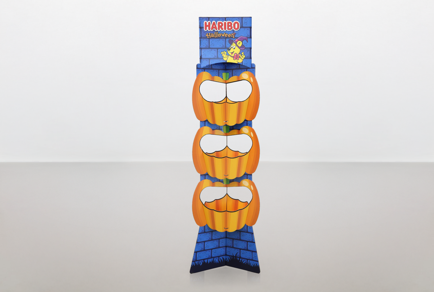 2 Second Tower Display - Haribo - Holbox 2 Second Tower Display - Haribo - Holbox
